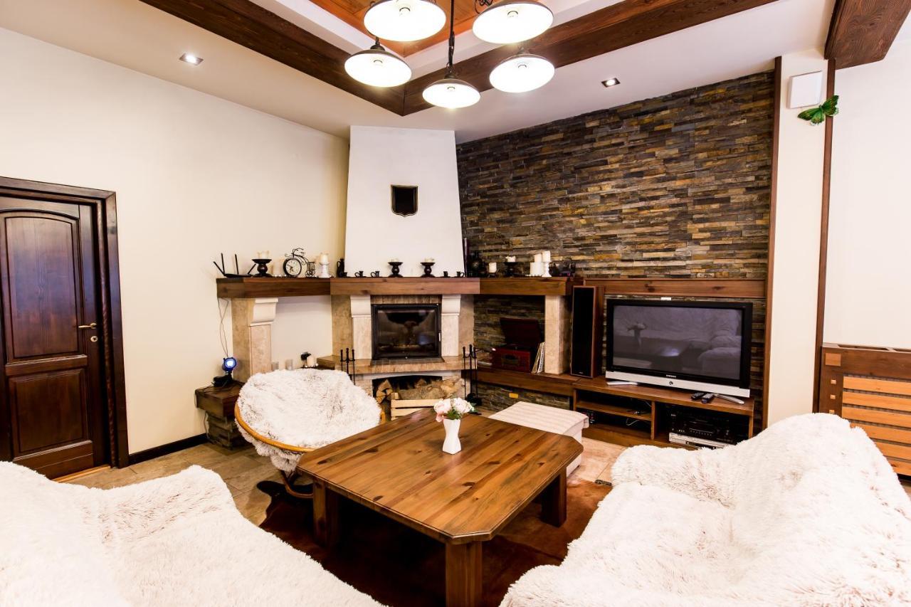 מלון Lotrioara River Retreat מראה חיצוני תמונה