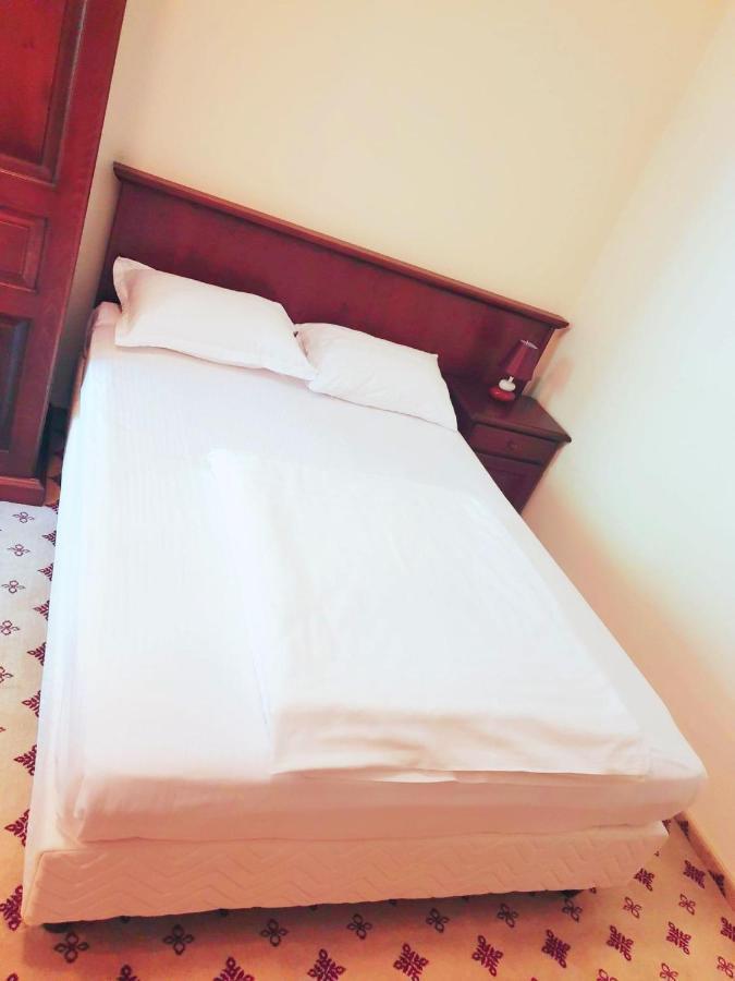 מלון Lotrioara River Retreat מראה חיצוני תמונה